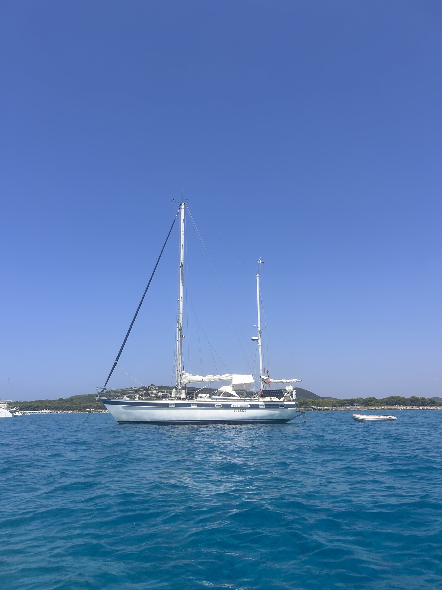 Weiter Blick über die Bucht von Porto Pino