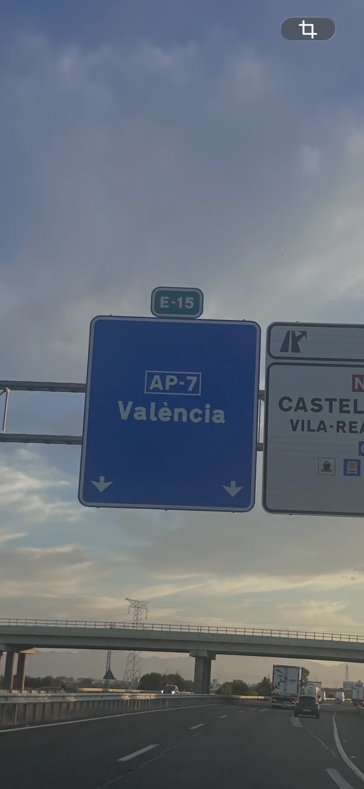 Autobahnschild Richtung Valencia
